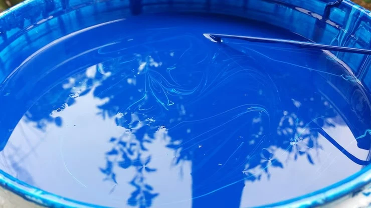 Limpeza de reservatório de esgoto na Barra da Tijuca